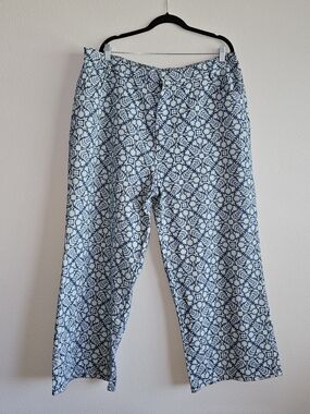 NWOT Size 3X Polagram Blue & White Geometric Print Chinos